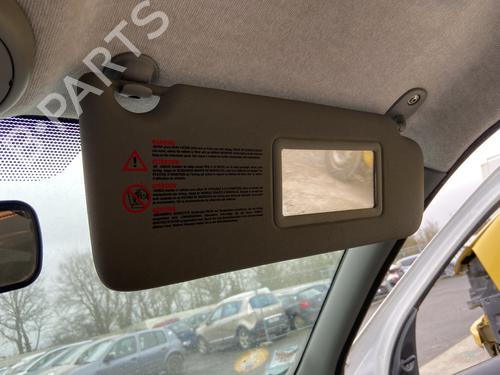 right-sun-visor-renault-clio-ii-bb_-cb_-1998-1999-2000-2001-2002-2003-2004-2005-2006-2007-2008-2009-2010-2011-2012-2013-2014-2015-2016-31715016 main image