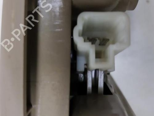 interior-roof-light-hyundai-santa-fe-i-sm-2000-2001-2002-2003-2004-2005-2006-27117648 main image