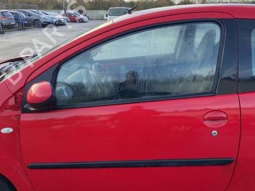 Venstre foran utvendig håndtak CITROËN C1 (PM_, PN_) 1.4 HDi (54 hp) 30700264