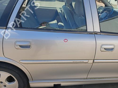 right-rear-door-opel-vectra-b-hatchback-j96-1995-1996-1997-1998-1999-2000-2001-2002-2003-27123707 main image