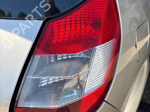 right-taillight-renault-scenic-ii-jm01_-2003-2004-2005-2006-2007-2008-2009-2010-39083005 main image