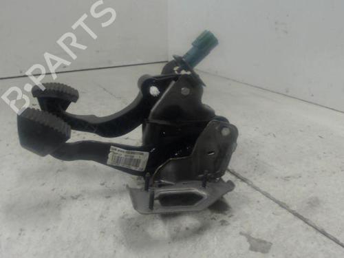 Pedal PEUGEOT 208 I (CA_, CC_) 1.2 VTI 82 | BP27134811I4