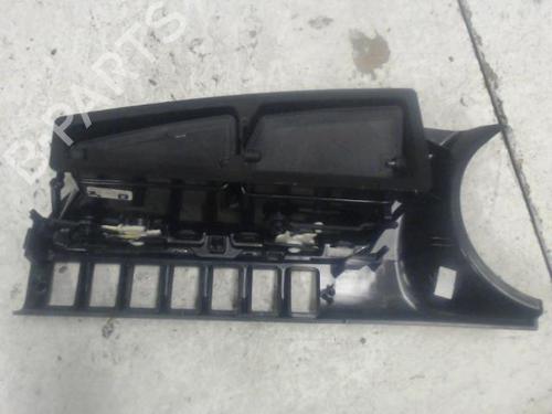 Air vent PEUGEOT 3008 I MPV (0U_) 1.6 HDi | BP27132984I21 