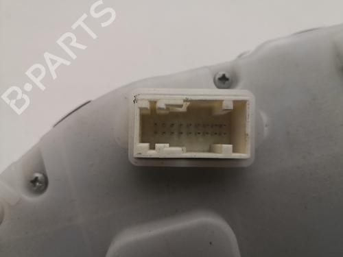 Used Instrument cluster Instrument cluster PEUGEOT 208 I (CA_, CC_) 1.5 BlueHDI 100 (102 hp) 27138727 27138727