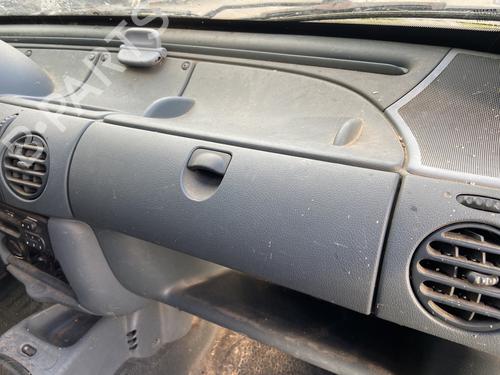 Handskerum RENAULT KANGOO (KC0/1_) D 65 1.9 (KC0E, KC02, KC0J, KC0N) (64 hp) 30084932