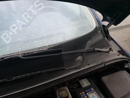 Used Front windshield wiper arm PEUGEOT 307 Break (3E) 1.6 16V (109 hp) 27146970