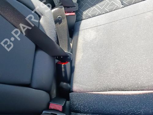 Used Seat buckle MERCEDES-BENZ C-CLASS (W203) C 270 CDI (203.016) (170 hp) 27123346