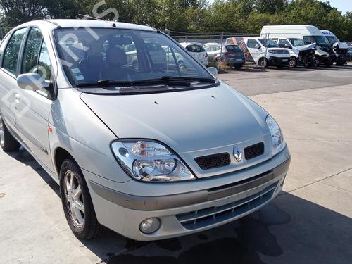 Front bumper reinforcement RENAULT SCÉNIC I MPV (JA0/1_, FA0_) 2.0 16V (JA1D, JA17) 7751700347