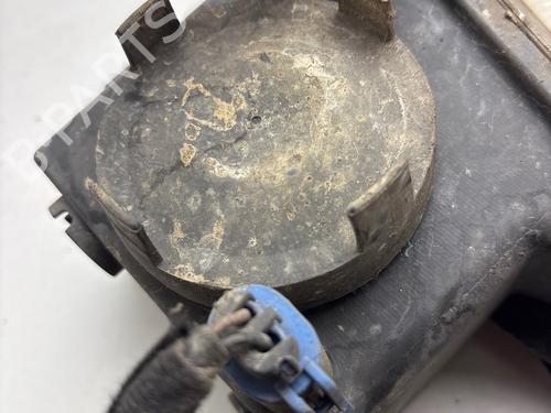 Used Left front fog light Left front fog light 37867103 37867103