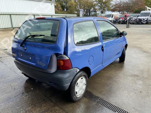 Used Rear axle Rear axle RENAULT TWINGO I (C06_) 1.2 (C066, C068) (58 hp) 32121520 32121520