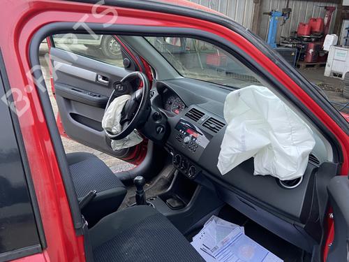 Used Rubber door seal SUZUKI SWIFT III (MZ, EZ) 1.3 (RS413, ZC11S) (92 hp) 32412050