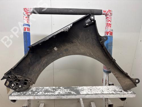 Used Right front fenders Right front fenders 36784584 36784584