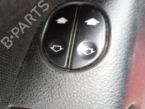 Used Left front window switch FORD FIESTA V (JH_, JD_) 1.4 TDCi (68 hp) 27111262