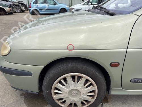 Used Left front fenders Left front fenders 37008217 37008217