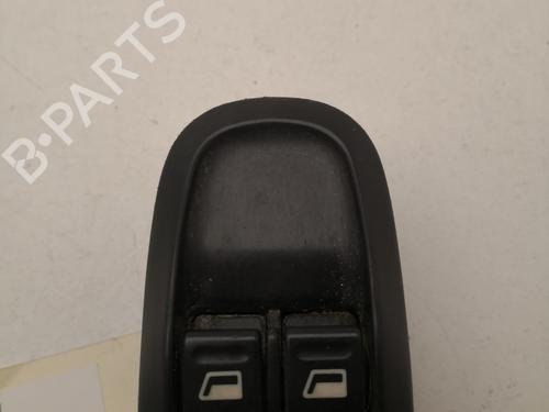 Used Left front window switch PEUGEOT 206 Hatchback (2A/C) 1.1 i (60 hp) 30151643