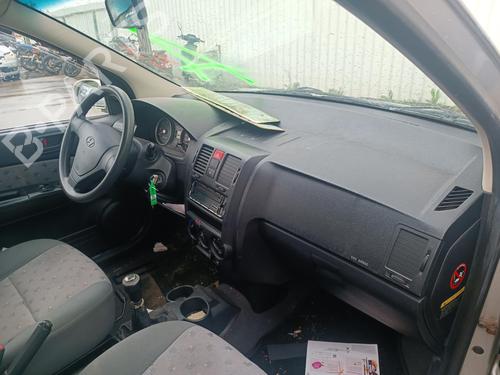 Used Glove box HYUNDAI GETZ (TB) 1.5 CRDi (82 hp) 27124071