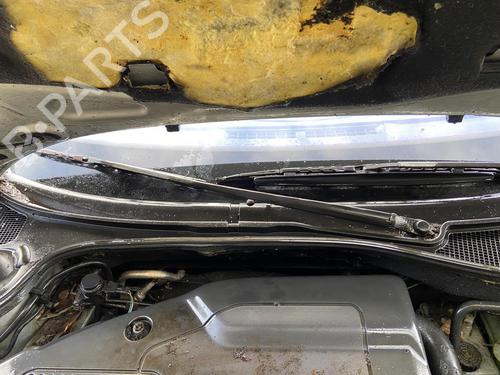 Used Front windshield wiper arm RENAULT LAGUNA II Grandtour (KG0/1_) 1.9 dCi (KG0G) (120 hp) 27108179
