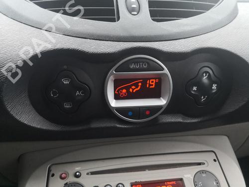 climate-control-renault-twingo-ii-cn0_-2007-27146209 main image