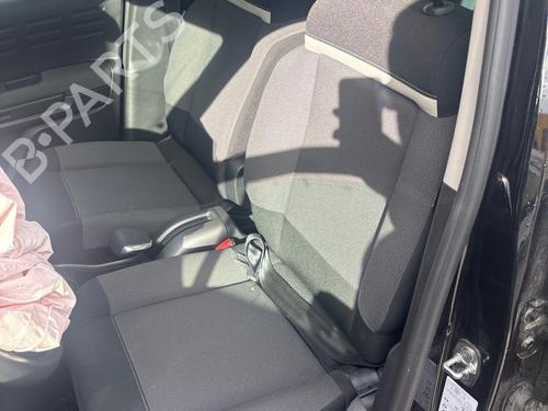 left-front-seat-citroen-c3-aircross-ii-2r_-2c_-2017-39760882 main image