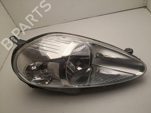 Used Right headlight FIAT GRANDE PUNTO (199_) 1.3 D Multijet (75 hp) 27138452