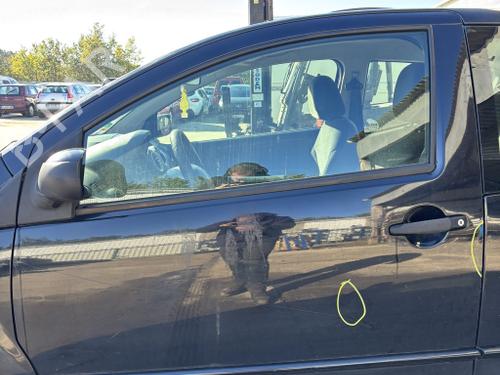 front-left-exterior-door-handle-citroen-c2-jm_-2003-2004-2005-2006-2007-2008-2009-2010-2011-2012-2013-2014-2015-2016-2017-40602456 main image