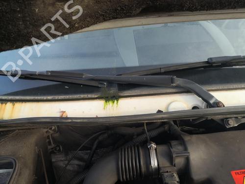 Used Front windshield wiper arm MERCEDES-BENZ SPRINTER 3,5-t Van (B906) 315 CDI (906.631, 906.633, 906.635, 906.637) (150 hp) 27131188