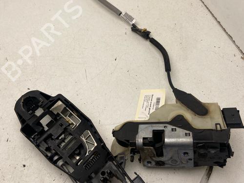Used Front left lock Front left lock 30128274 30128274