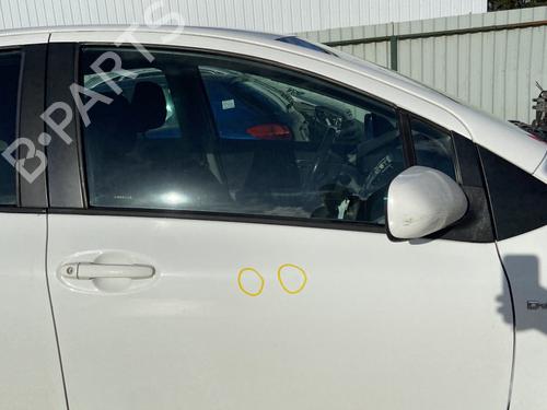 Used Front right door window TOYOTA YARIS (_P9_) 1.4 D-4D (NLP90_, NLP90R) (90 hp) 31950951