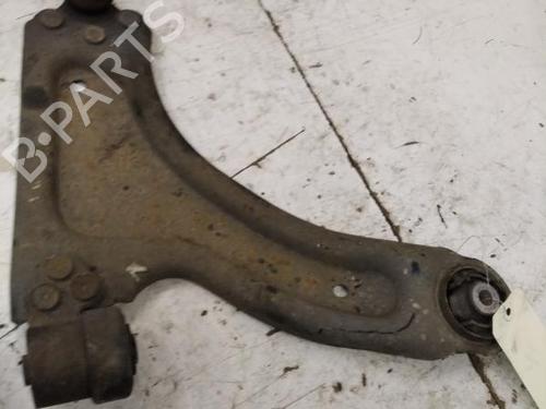 Used Right front suspension arm OPEL COMBO Box Body/MPV 1.3 CDTI 16V (75 hp) 27117189