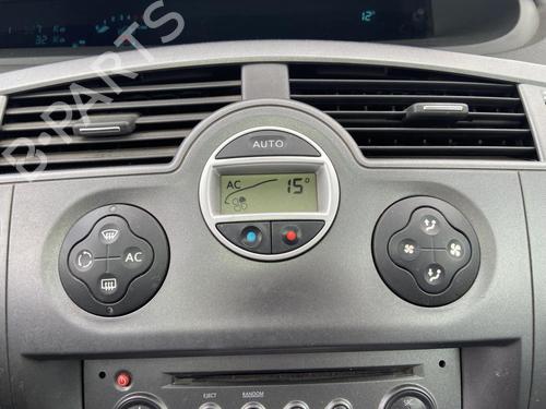 Used Climate control RENAULT SCÉNIC II (JM0/1_) 1.9 dCi (JM0G, JM12, JM1G, JM2C) (120 hp) 27109288