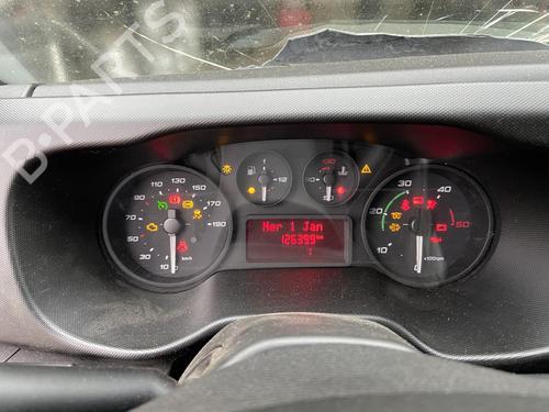 Front right lock IVECO DAILY VI Van 33S13, 35S13, 35C13 | BP27105638C97 - Image 2
