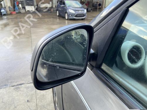 Used Left mirror Left mirror RENAULT TWINGO III (BCM_, BCA_) 0.9 TCe 90 (BCM9, BCM2) (90 hp) 32067401 32067401