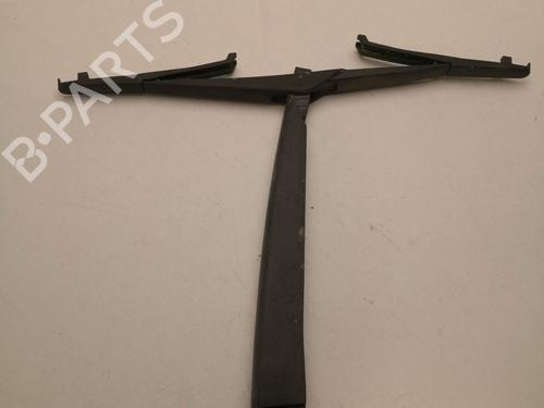 Used Rear windshield wiper arm NISSAN QASHQAI / QASHQAI +2 I (J10, NJ10, JJ10E) 1.5 dCi (110 hp) 27253898