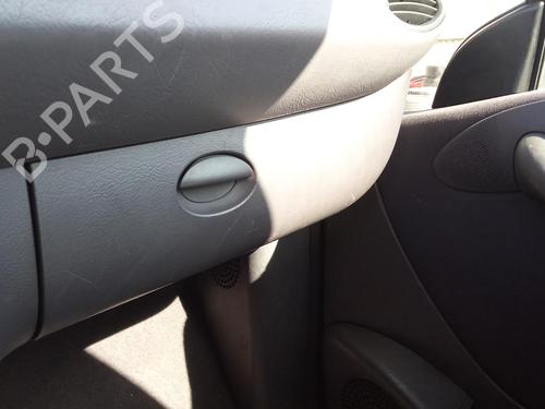 Used Glove box MERCEDES-BENZ A-CLASS (W168) A 190 (168.032, 168.132) (125 hp) 27136347