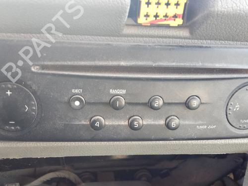Used Radio RENAULT KANGOO Express (FC0/1_) 1.2 (FC1A) (60 hp) 27110271