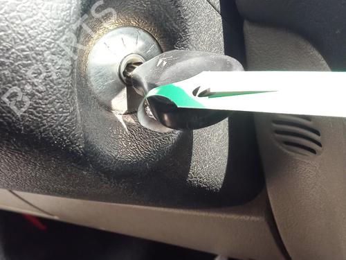 Used Ignition barrel CITROËN XSARA PICASSO (N68) 2.0 HDi (90 hp) 27110401