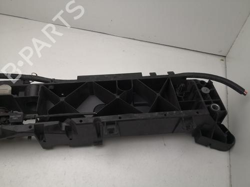 crossmember-renault-captur-i-j5_-h5_-2013-27103544 main image