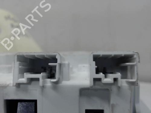 Interior roof light PEUGEOT 208 I (CA_, CC_) 1.6 HDi / BlueHDi 75 | BP27118823I8