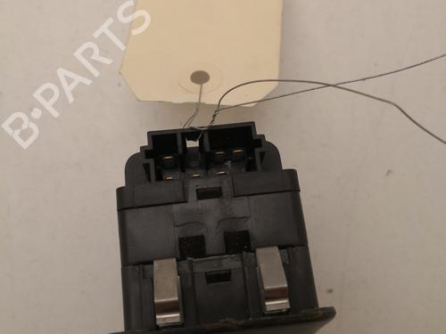 Used Left front window switch Left front window switch PEUGEOT 206 Hatchback (2A/C) 1.1 i (60 hp) 30151643 30151643