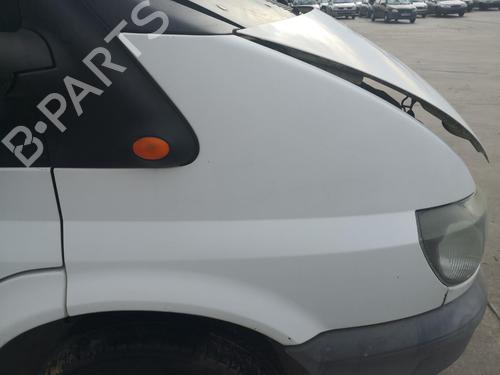 Used Right front fenders Right front fenders 27131152 27131152