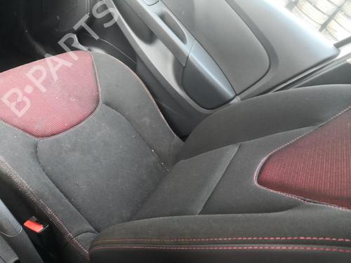 Used Right front seat RENAULT CLIO IV (BH_) 1.5 dCi 75 (75 hp) 27146608