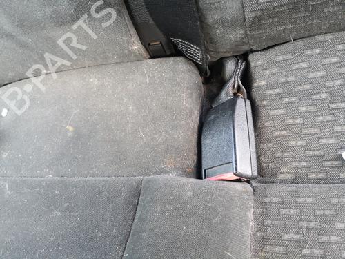 Used Seat buckle OPEL ZAFIRA A MPV (T98) 2.2 DTI 16V (F75) (125 hp) 27104350