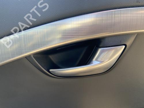 Used Rear right interior door handle VOLVO S80 II (124) D5 (185 hp) 32720797