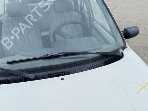 Used Front windshield wiper arm PEUGEOT 205 II (20A/C) 1.7 Diesel (60 hp) 28212293