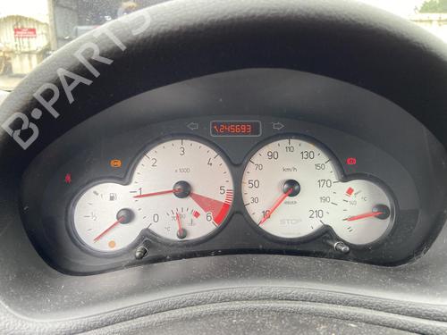 Right taillight PEUGEOT 206 SW (2E/K) 2.0 HDi | BP27105355C35 - Image 4