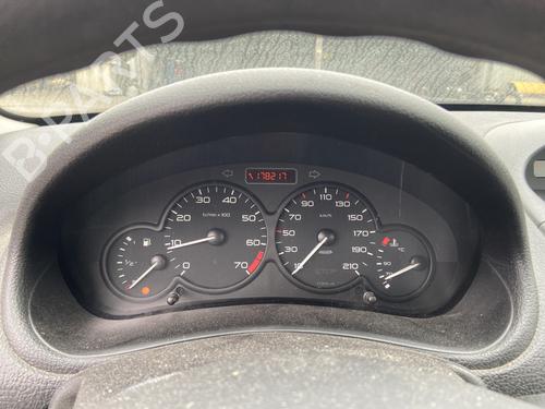 Instrument cluster PEUGEOT 206 Hatchback (2A/C) 1.4 i 6106LG