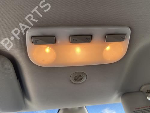 interior-roof-light-renault-megane-iii-hatchback-bz01_-b3_-2008-32452335 main image