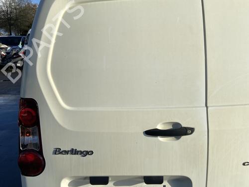 Używane Klamka wewnętrzna CITROËN BERLINGO Box Body/MPV (B9) Electric (67 hp) 30793030