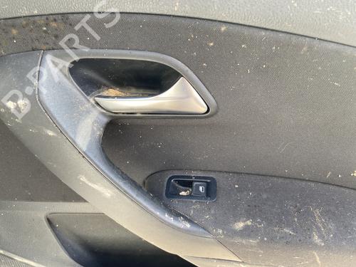 rear-right-interior-door-handle-vw-polo-v-6r1-6c1-2009-2010-2011-2012-2013-2014-2015-2016-2017-2018-2019-2020-2021-2022-32476459 main image