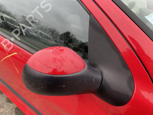 Used Right mirror PEUGEOT 206 Hatchback (2A/C) 1.1 i (60 hp) 27105872